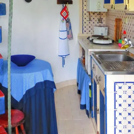 Charming House With Shared Pool In Porto De Mos. Vakantiehuis